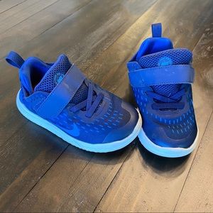 Nike Free RN size 9 toddler